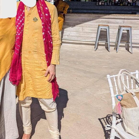 Yellow Kurta Set with pants - Picture 3 of 9